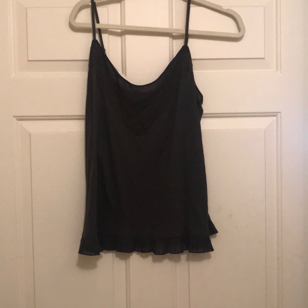 Grey tank top
